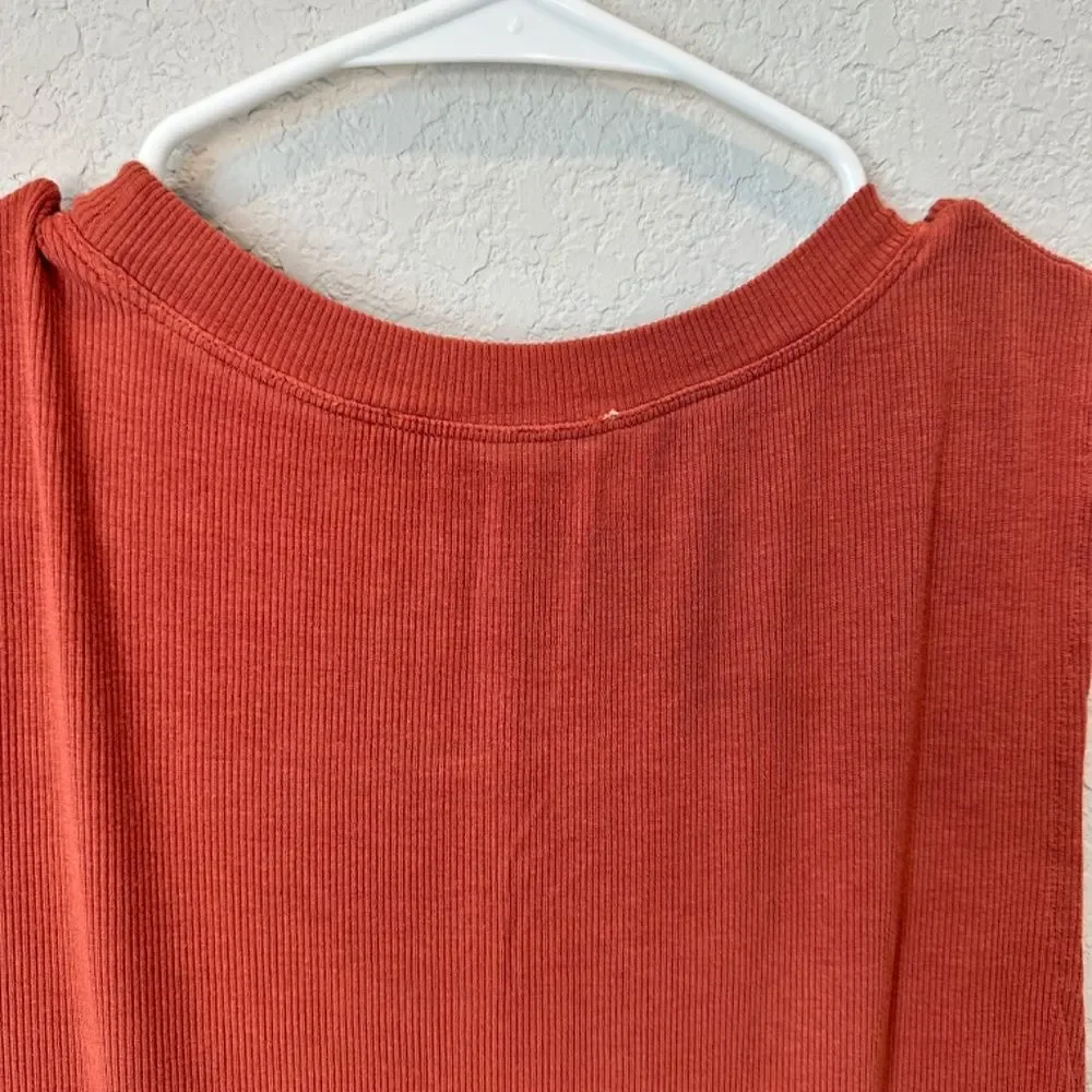 WEWOREWHAT Rust Brown Ribbed Stretchy Crew Neck Midi Dress - Size M - EUC